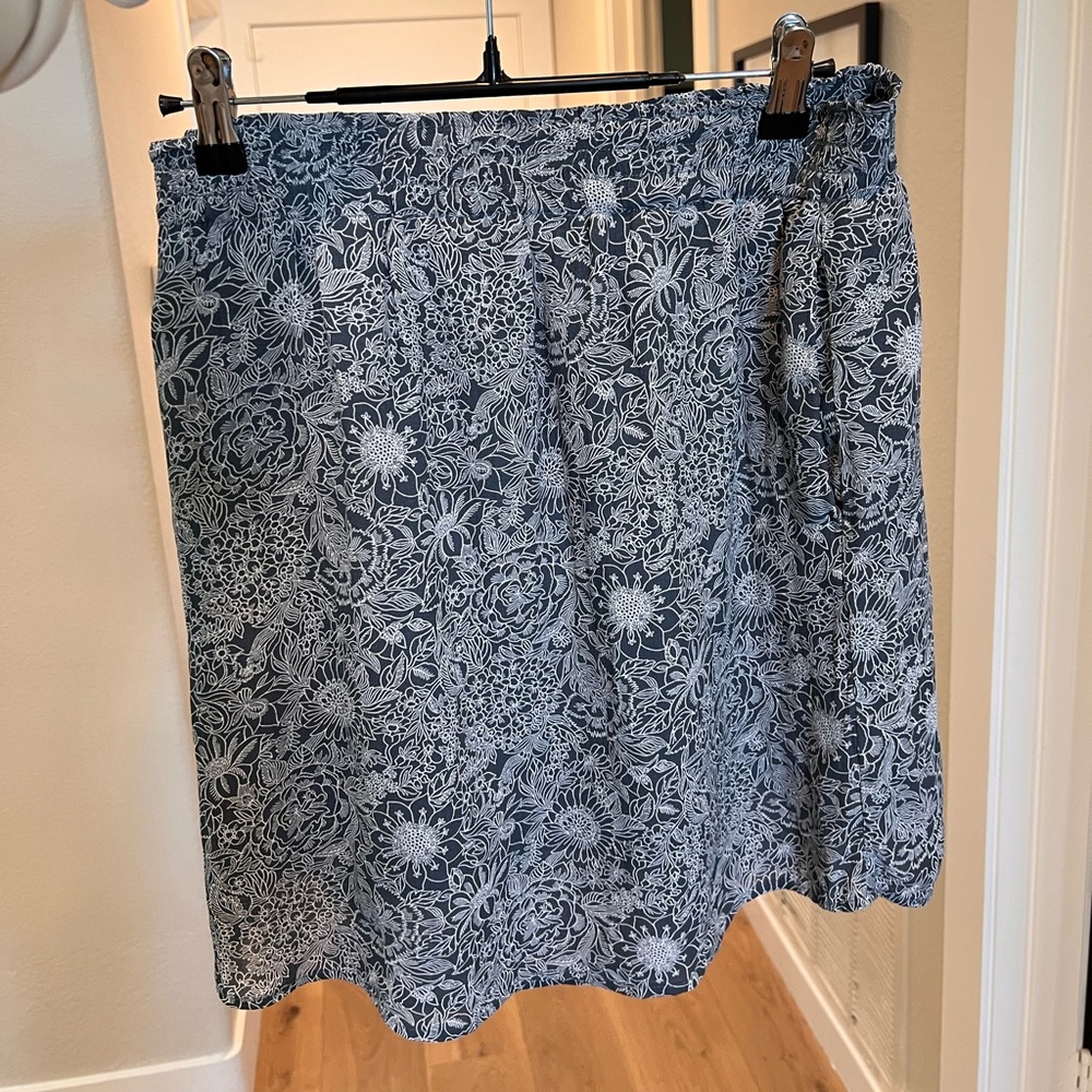 Loft Floral skirt